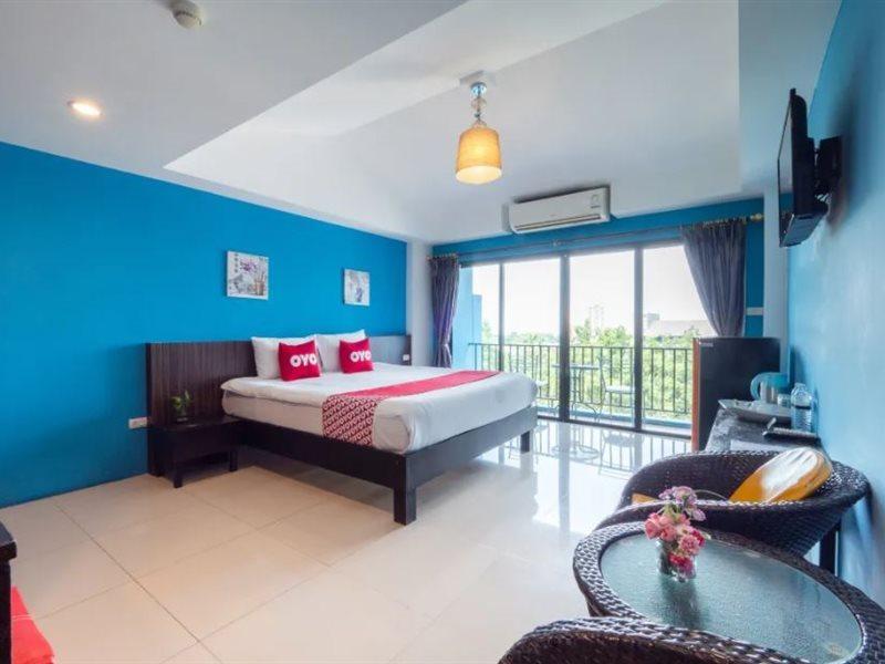Oyo 75367 Ud Pattaya Hotel Banglamung Kültér fotó